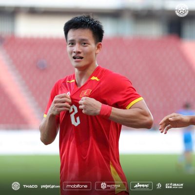 Thanh Nhàn lập siêu phẩm trong trận bán kết SEA Games 33.