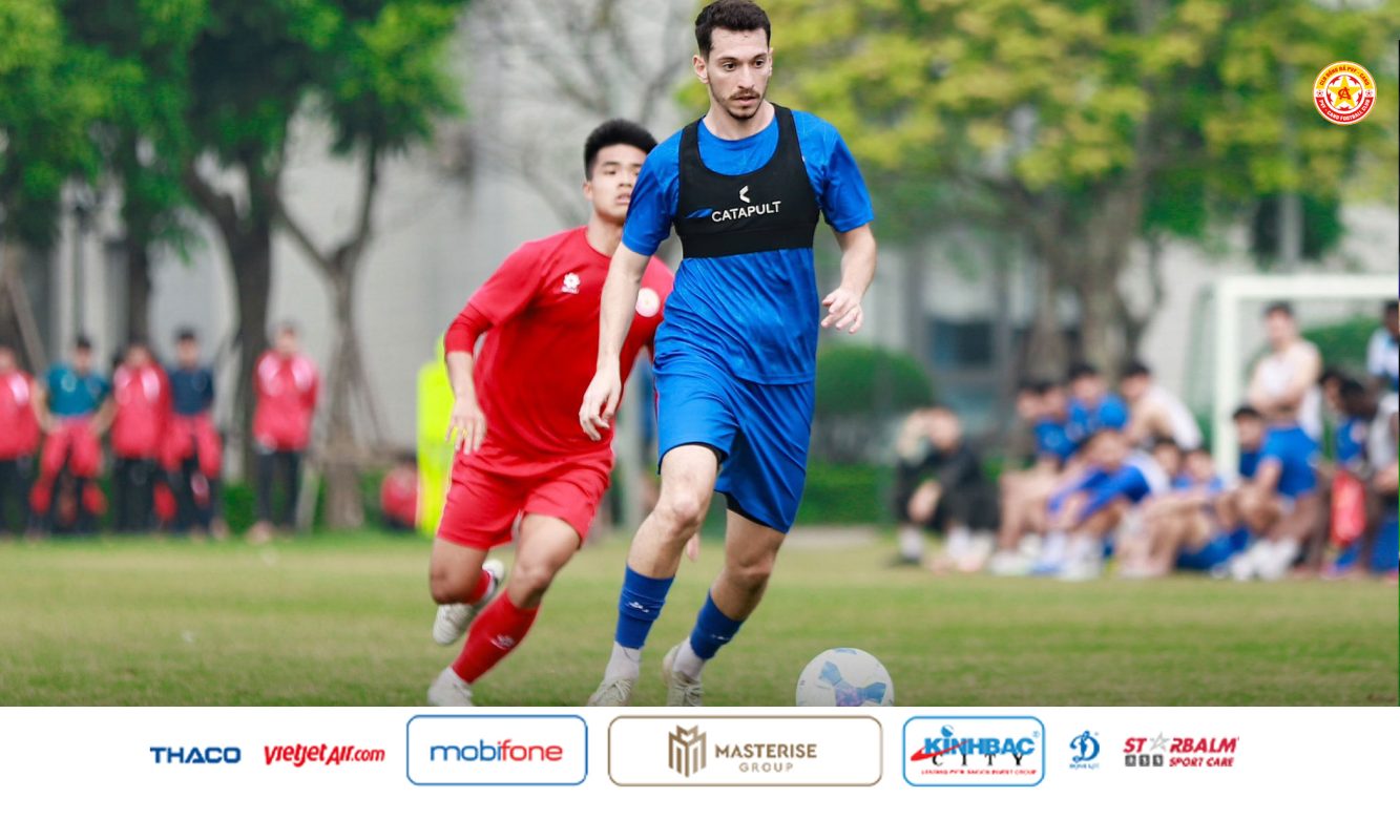 Chùm ảnh trận đấu giao hữu: CLB PVF-CAND vs CLB Trẻ PVF-CAND