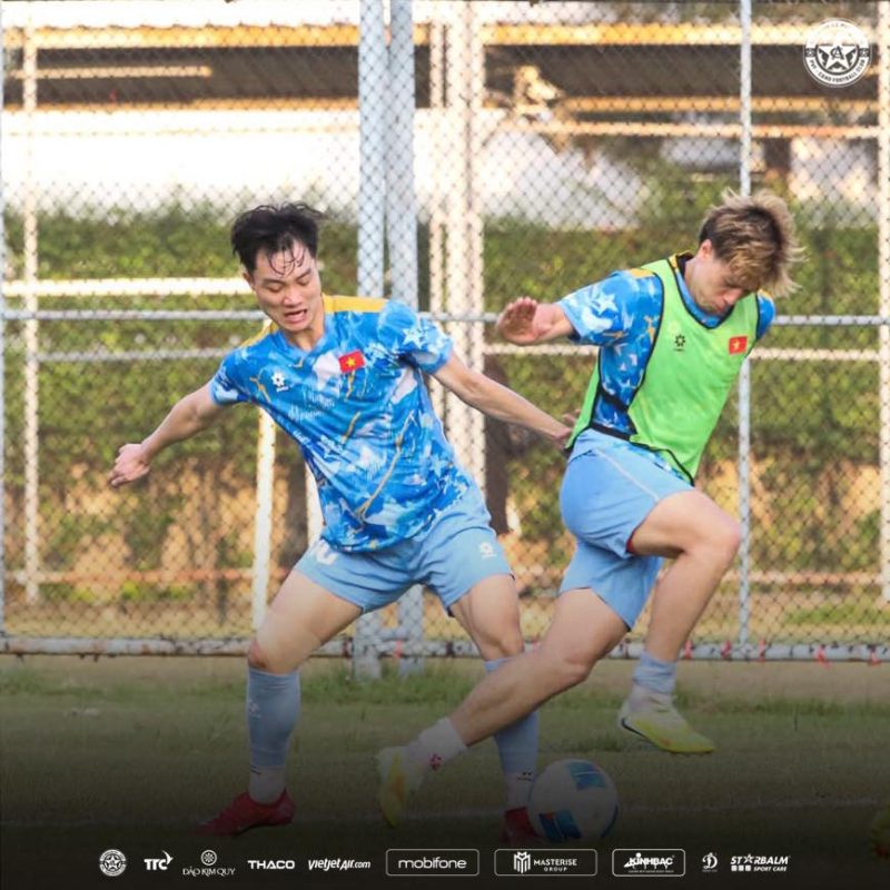 Các cầu thủ PVF-CAND cùng U23 Việt Nam chuẩn bị kỹ lưỡng cho trận Bán kết U23 Châu Á 2026
