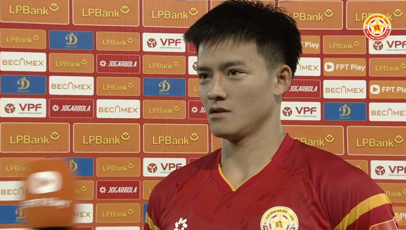 Thanh Nhàn: "Em cần giữ đôi chân trên mặt đất và cố gắng nhiều hơn"